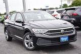 Certified 2024 Volkswagen Jetta SE w/ Panoramic Sunroof Package image 2