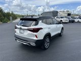 Certified 2021 Kia Seltos SX image 3