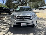 Used 2018 Toyota Highlander XLE image 2