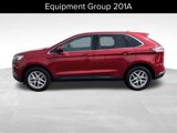 Used 2024 Ford Edge SEL w/ Convenience Package image 3