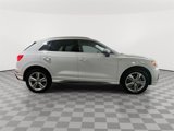 Used 2022 Audi Q3 2.0T Premium w/ Convenience Package image 2