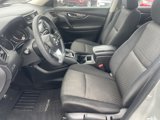 Used 2017 Nissan Rogue S image 5