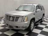Used 2013 Cadillac Escalade AWD image 3