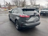 Used 2024 Ford Edge SEL w/ Sport Appearance Package image 5