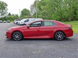 Used 2023 Toyota Camry SE image 4