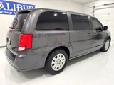 Used 2017 Dodge Grand Caravan SE w/ UConnect Hands-Free Group image 6
