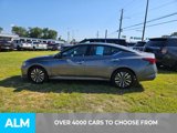 Used 2024 Nissan Altima 2.5 SV image 3