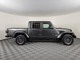 Used 2023 Jeep Gladiator Overland image 3