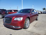 Used 2017 Chrysler 300 Limited image 3