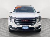 Used 2022 GMC Terrain SLT w/ Tech Package image 2