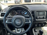 Used 2018 Jeep Compass Latitude image 6