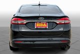 Used 2017 Ford Fusion SE w/ Fusion SE Technology Package image 4