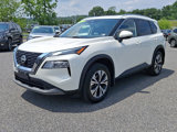 Used 2022 Nissan Rogue SV image 3