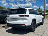 Used 2022 Jeep Grand Cherokee L Limited w/ Black Appearance Package image 3