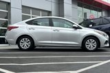 Used 2021 Hyundai Accent SE image 3
