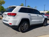 Certified 2021 Jeep Grand Cherokee Limited w/ Luxury Group II image 4