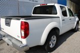 Used 2013 Nissan Frontier SV image 3