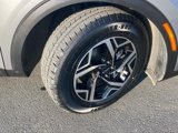 Used 2023 Kia Sportage LX image 6