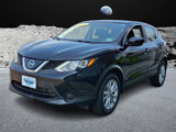 Used 2019 Nissan Rogue Sport S w/ Appearance Package image 3