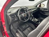 Certified 2025 Porsche Macan image 4