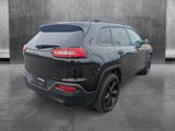 Used 2016 Jeep Cherokee Latitude w/ Cold Weather Group image 5