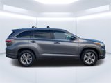 Used 2015 Toyota Highlander XLE image 2