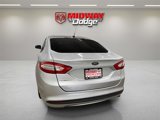 Used 2016 Ford Fusion SE image 6