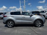 Used 2020 Kia Sportage LX image 2