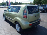 Used 2011 Kia Soul + image 5