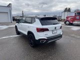 Used 2024 Volkswagen Taos SE w/ Panoramic Sunroof Package image 5