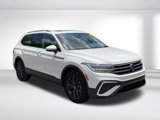 Certified 2022 Volkswagen Tiguan SE image 3
