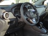 Used 2020 Nissan Versa SV image 2