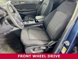 Used 2019 Ford Edge SE image 3