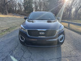 Used 2017 Kia Sorento AWD image 2