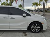 Used 2018 Honda Odyssey Elite image 2