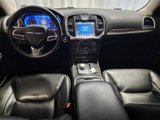 Used 2018 Chrysler 300 Touring L image 2