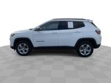 Used 2023 Jeep Compass Latitude image 5