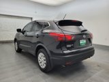 Used 2018 Nissan Rogue Sport S image 5