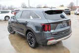 Used 2024 Kia Sorento S image 5