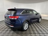 Used 2018 Kia Sorento LX image 3