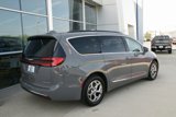 Used 2022 Chrysler Pacifica Limited image 3