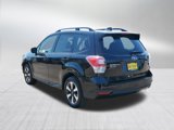 Used 2017 Subaru Forester 2.5i Premium w/ All-Weather Package image 5