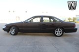 Used 1995 Chevrolet Impala SS image 3