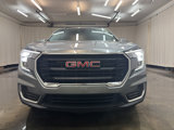 Certified 2024 GMC Terrain SLE w/ Driver Convenience Package image 3