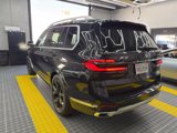 Used 2025 BMW X7 xDrive40i w/ Parking Assistance Package image 3