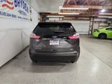 Used 2019 Ford Edge SE image 4