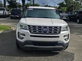 Used 2017 Ford Explorer XLT w/ Equipment Group 202A image 2