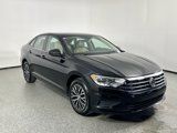 Used 2021 Volkswagen Jetta SE w/ SE Cold Weather Package image 3