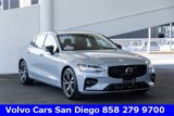 Certified 2025 Volvo S60 B5 Core image 2