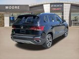 Used 2022 Volkswagen Taos SE image 3